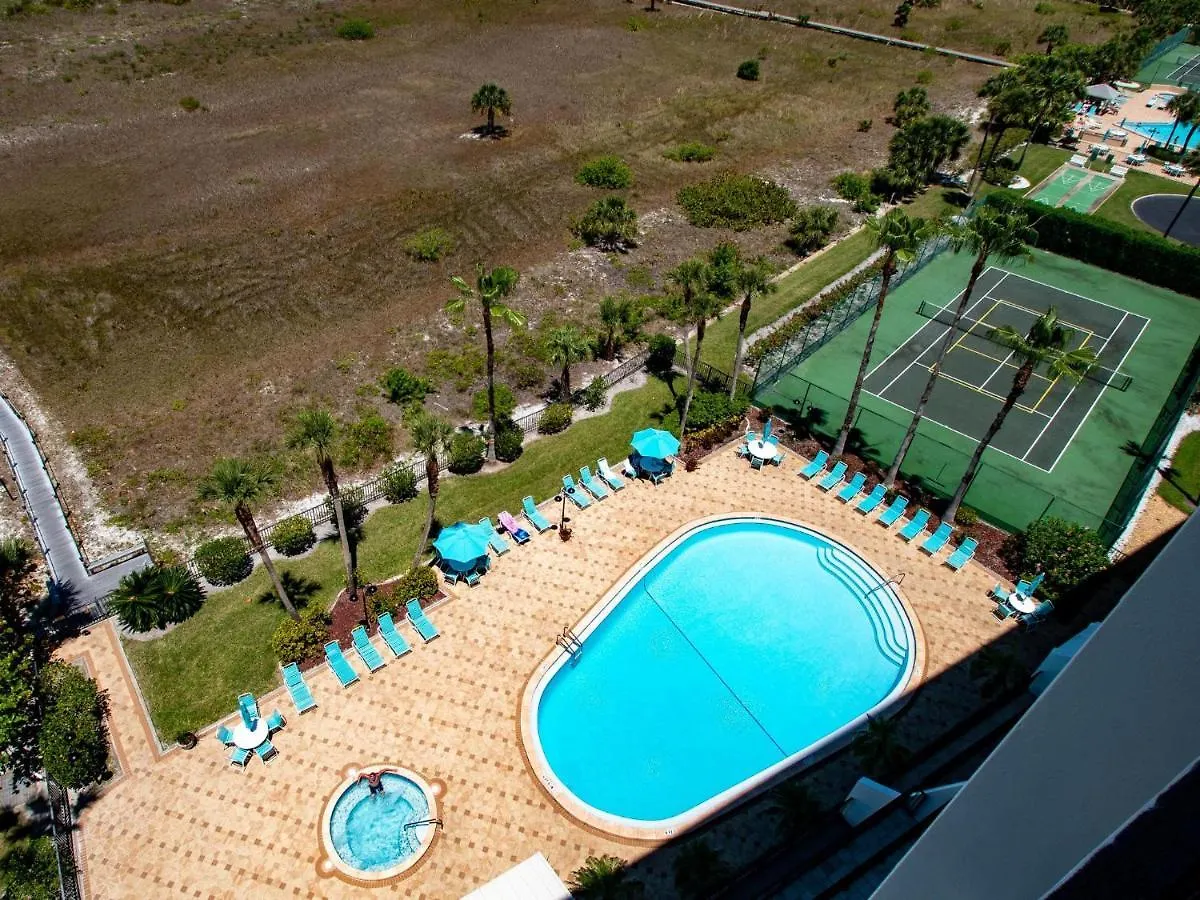 Апартаменты Landmark Towers II 1001 Beautiful Beachfront Condo - One Month Minimum Клеруотер-Бич США