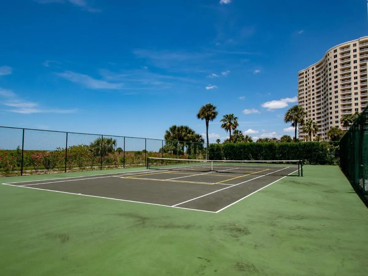 Landmark Towers II 1001 Beautiful Beachfront Condo - One Month Minimum Клеруотер-Бич 0*,